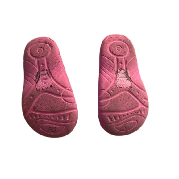 2 for 1 BOGO Sale: Girls Tan / Flowers & Disney Princess LIGHT UP Clogs / Crocs - Picture 8 of 10